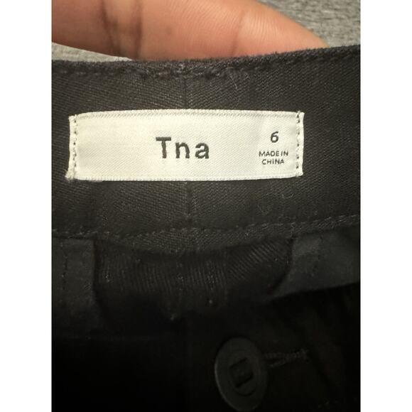 Aritzia TNA Cargo Pants Women's Size 6 Black Tapered Leg 6 Pockets Utility - Picture 6 of 8